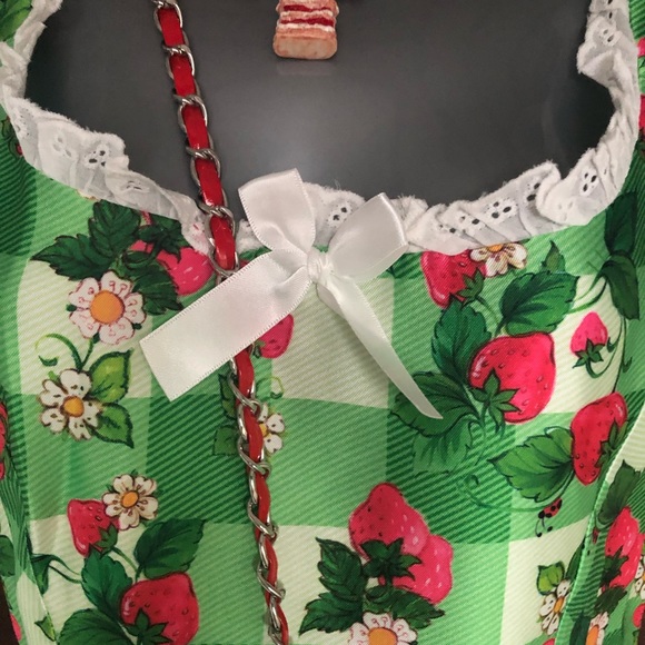 LAST 1 NWT Dolls Kill x Strawberry Shortcake Zing In Spring Mini Dress - Picture 2 of 7